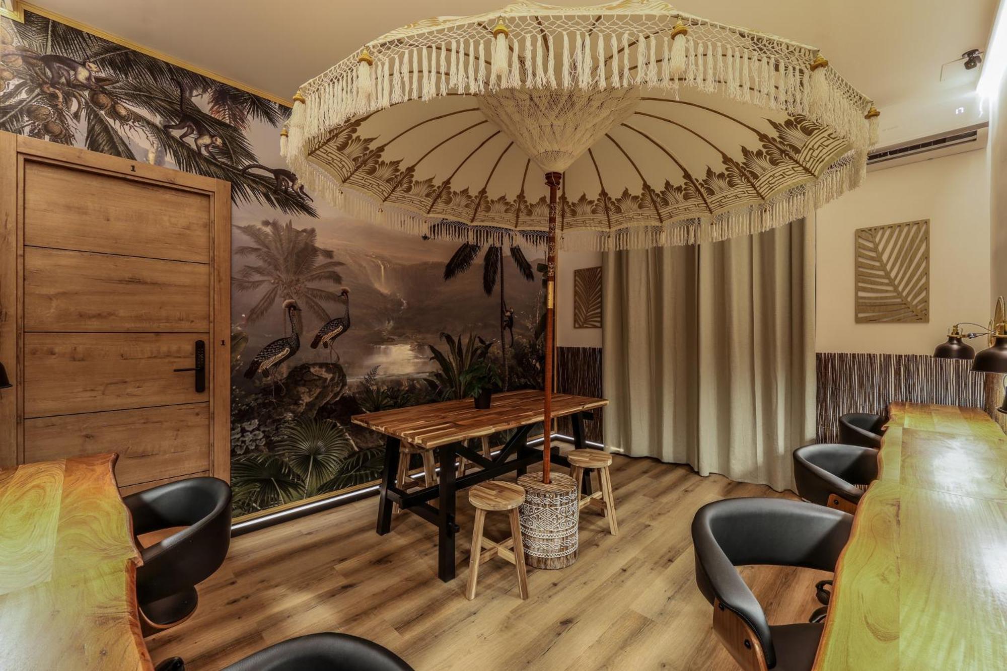 Eliseo - Livingcoworking - Malasana มาดริด ภายนอก รูปภาพ