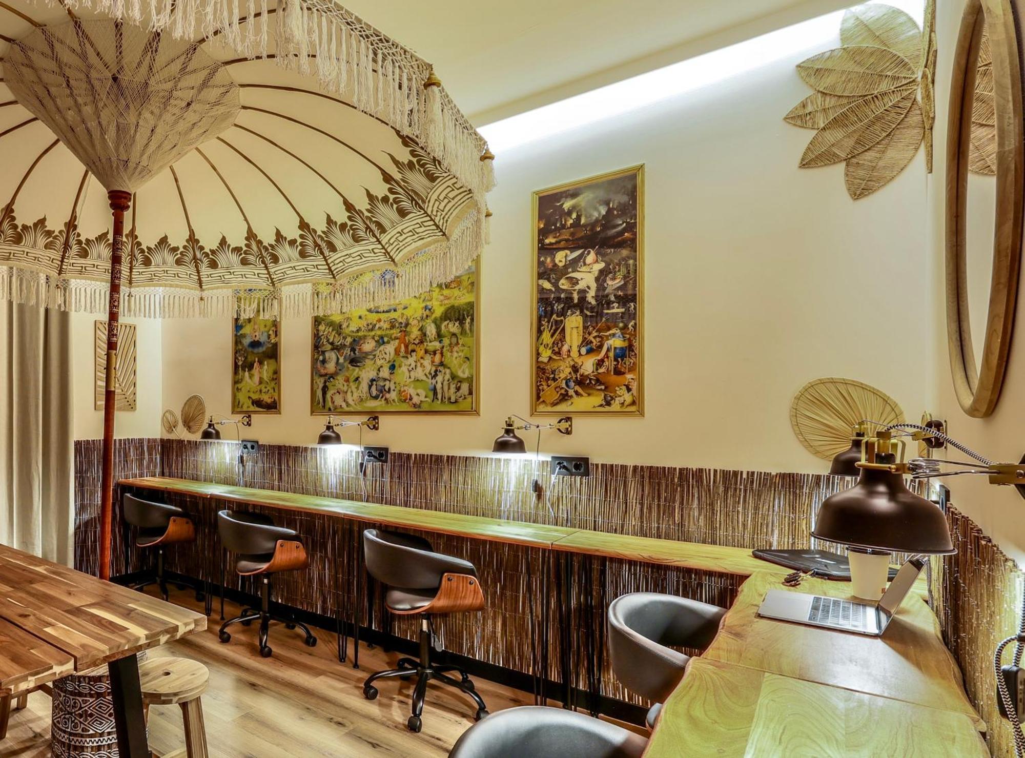 Eliseo - Livingcoworking - Malasana มาดริด ภายนอก รูปภาพ