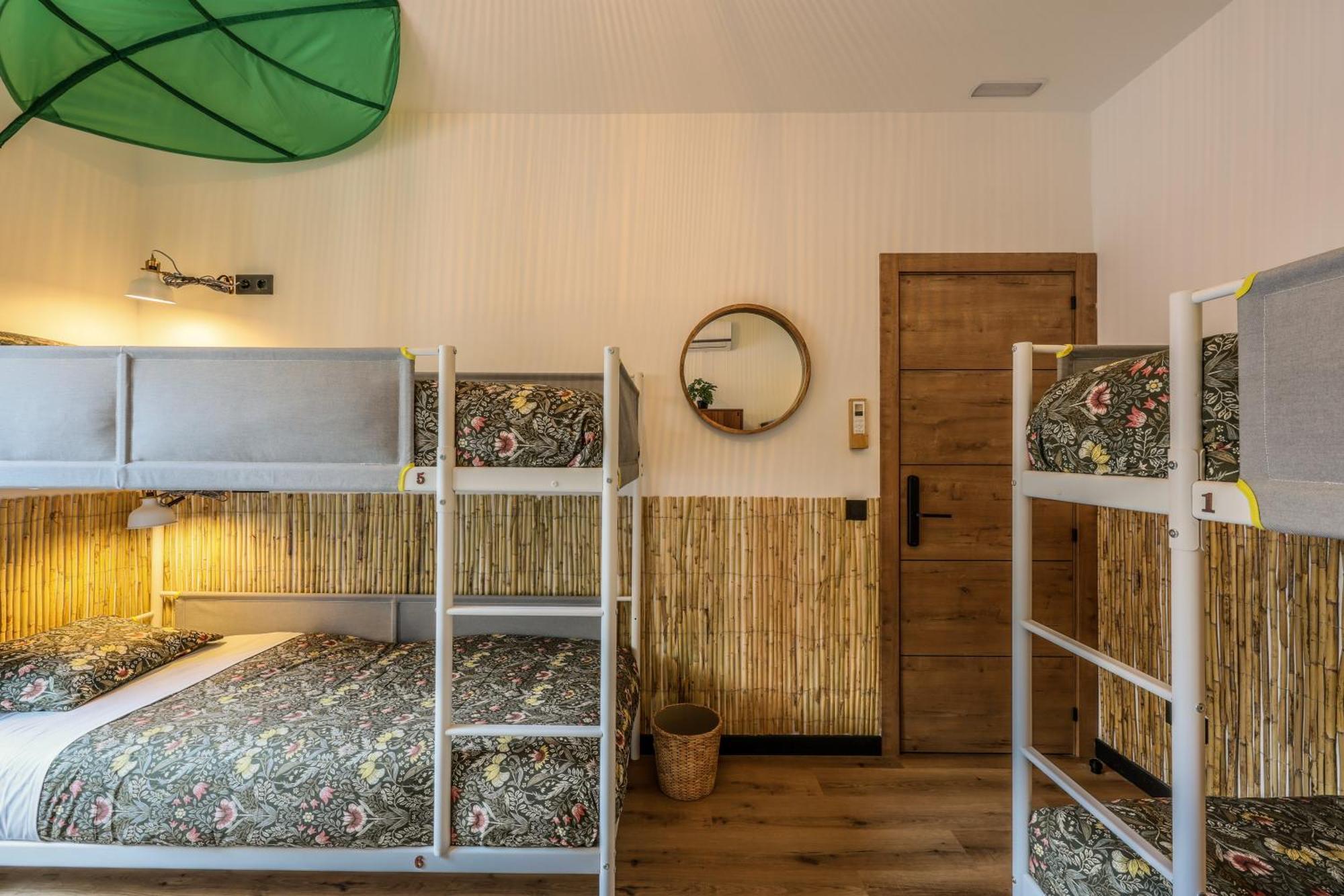 Eliseo - Livingcoworking - Malasana มาดริด ภายนอก รูปภาพ